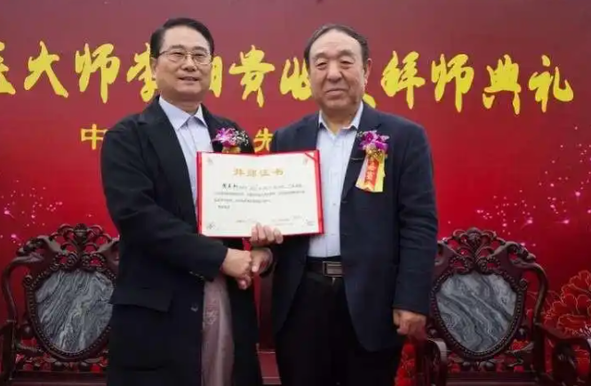 QQ20250912-140043.jpg